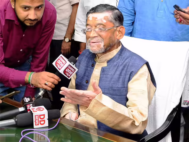 Gangwar in regional leadership